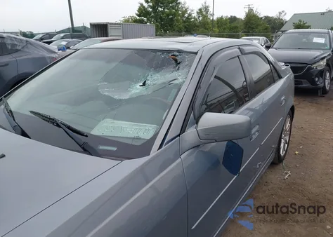 2007 Cadillac Cts Standard z USA, uszkodzony, nr VIN 1G6DP577870186171